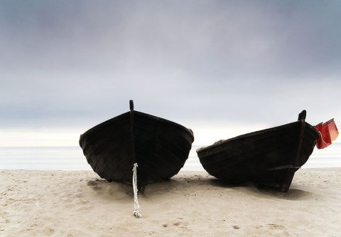 Łodzie na plaży - fototapeta 366x254 cm